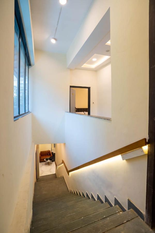 The Platinum Hotel Mumbai Exterior photo